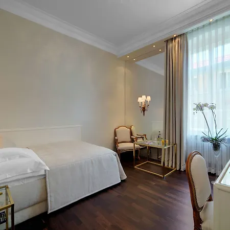 Europaeischer Hof Heidelberg, Bestes Deutschlands In Historischer Architektur 5* Heidelberg
