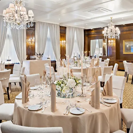 Europaeischer Hof Heidelberg, Bestes Deutschlands In Historischer Architektur Hotel