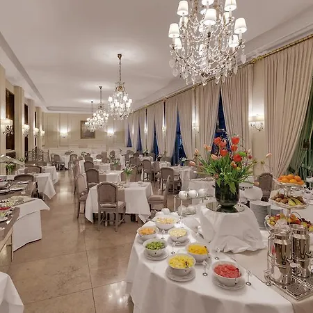 Europaeischer Hof Heidelberg, Bestes Deutschlands In Historischer Architektur 5* Heidelberg