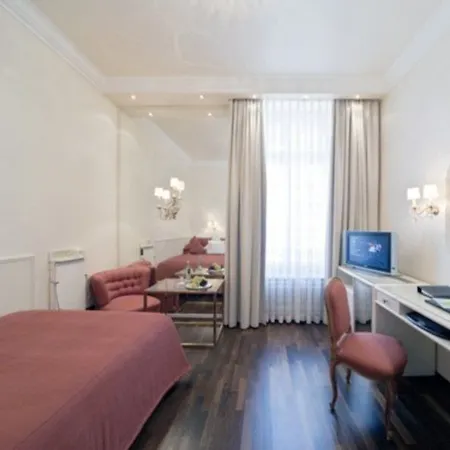 Europaeischer Hof Heidelberg, Bestes Deutschlands In Historischer Architektur Hotel