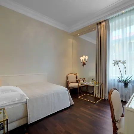 Europaeischer Hof Heidelberg, Bestes Deutschlands In Historischer Architektur