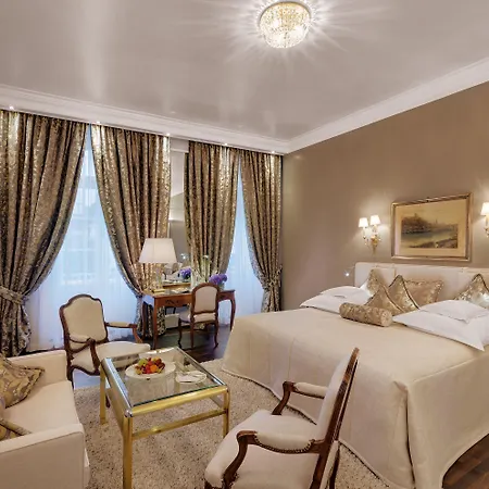 Hotel Europaeischer Hof Heidelberg, Bestes Deutschlands In Historischer Architektur Heidelberg