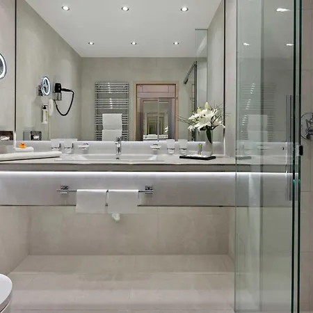 Hotel Europaeischer Hof Heidelberg, Bestes Deutschlands In Historischer Architektur Heidelberg