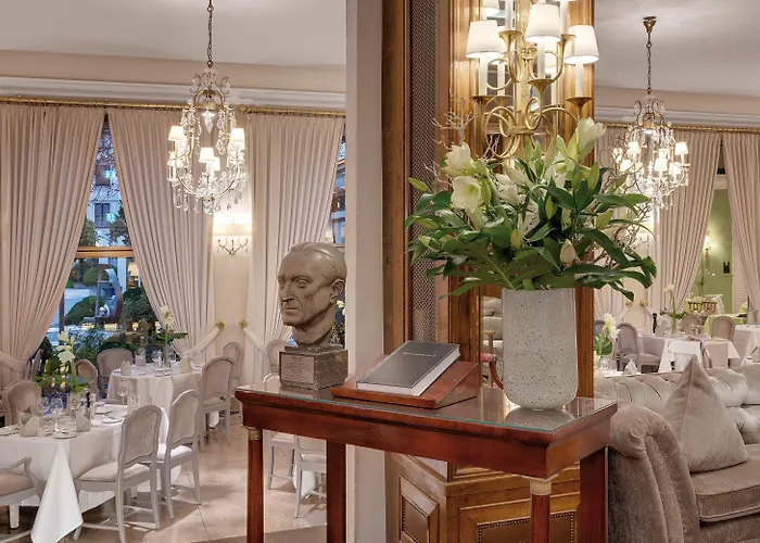 Szálloda Europaeischer Hof Heidelberg, Bestes Deutschlands In Historischer Architektur Heidelberg