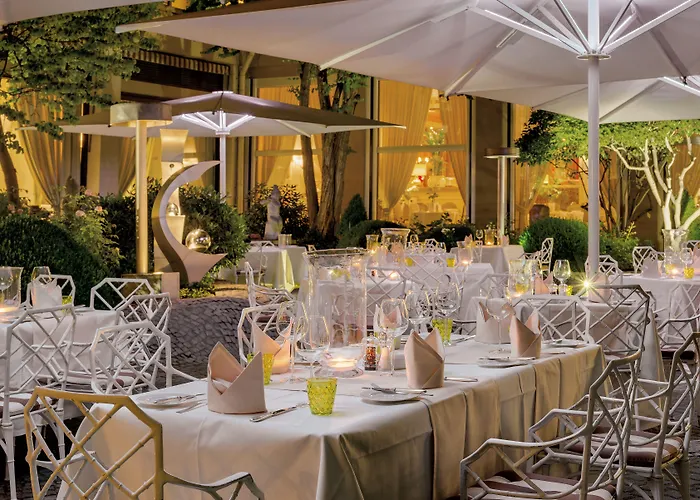 Europaeischer Hof Heidelberg, Bestes Deutschlands In Historischer Architektur Szálloda